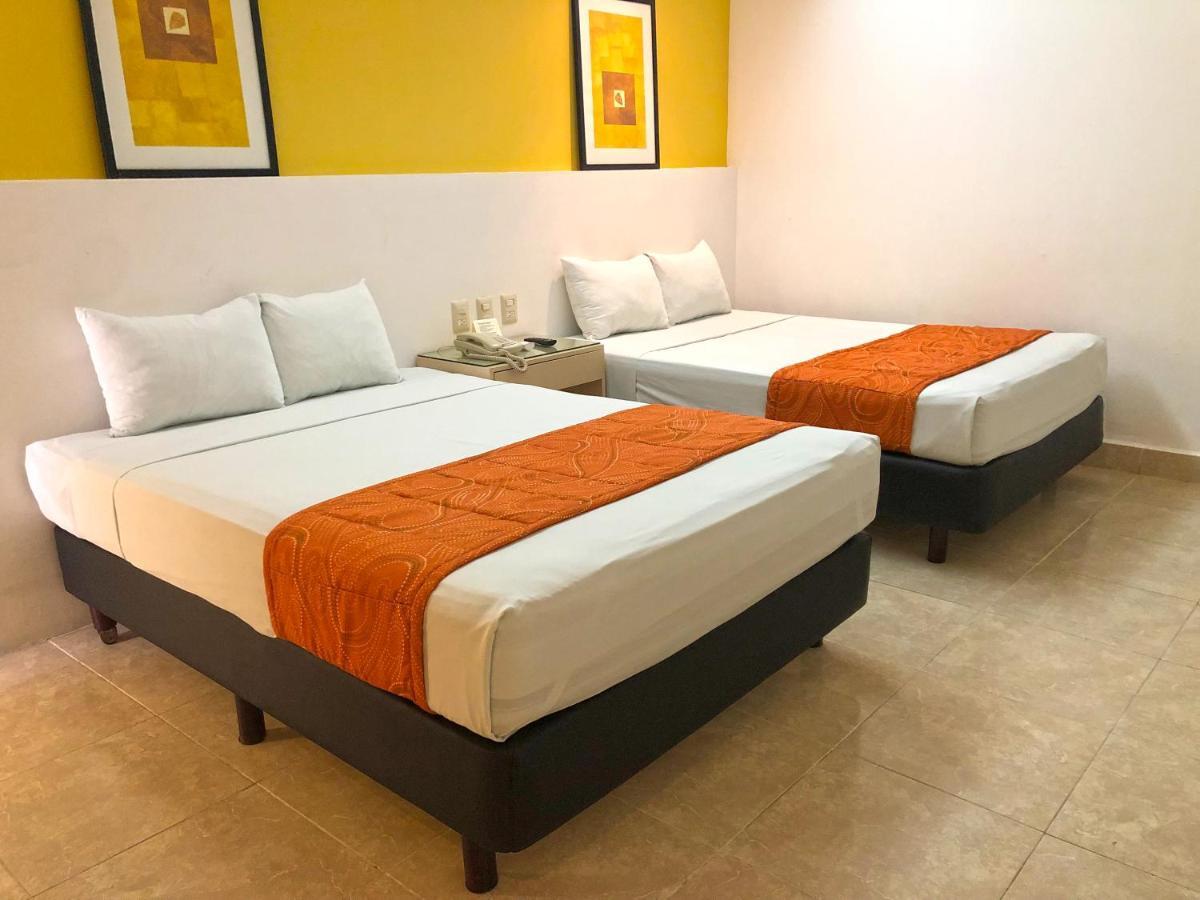 Hotel Los Cocos Chetumal Buitenkant foto