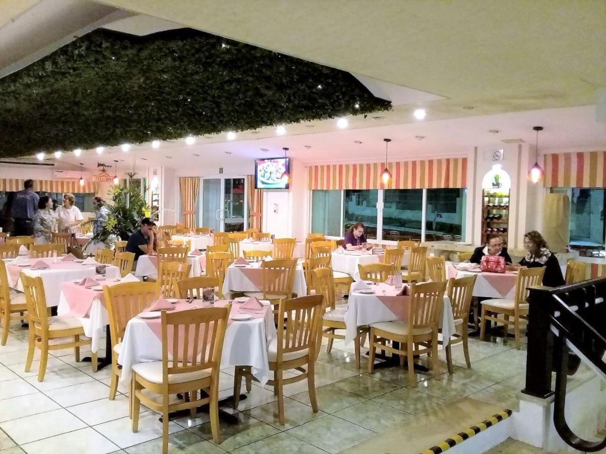 Hotel Los Cocos Chetumal Buitenkant foto